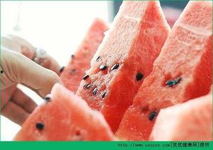 出去吃夜宵吃瓜,揭秘美食背后的故事