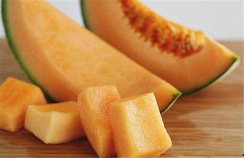 天气凉了吃哈密瓜,秋日里的甜蜜诱惑”